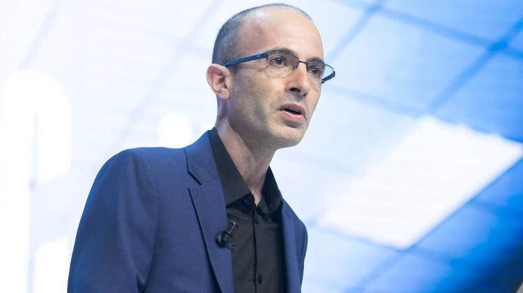 Na segunda-feira | UOL transmite Roda Viva com o escritor israelense Yuval Harari