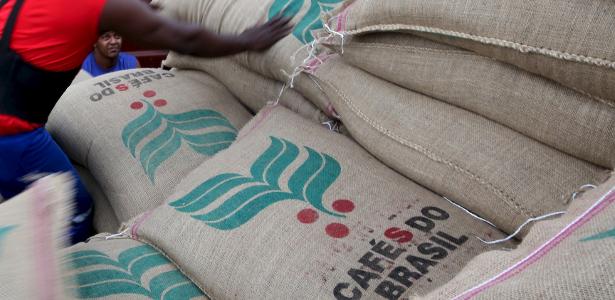 Importadora dos EUA redireciona café brasileiro ao Canadá após tarifaço
