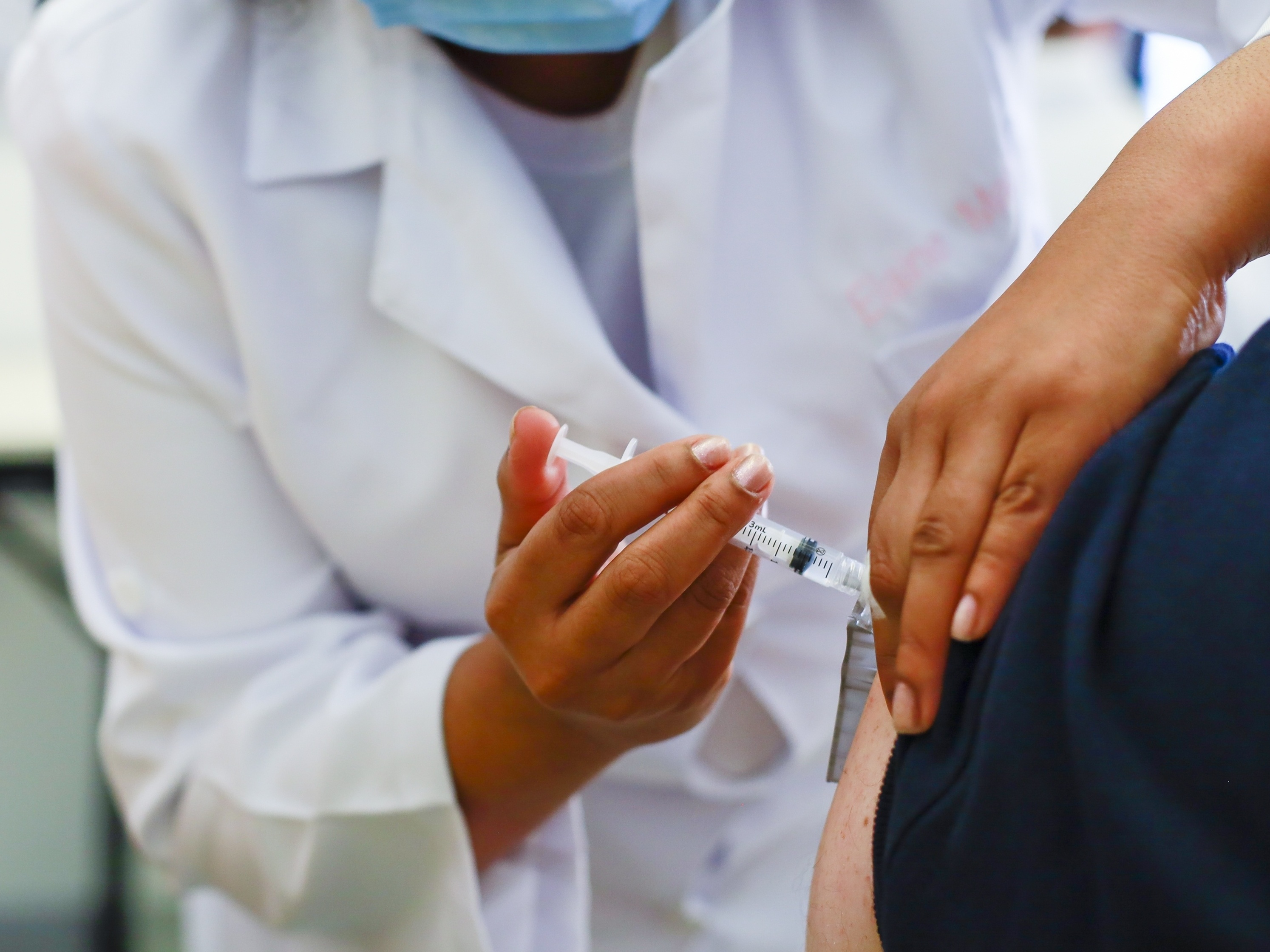 Vacina covid: 61,1 milhões de brasileiros completam vacinação
