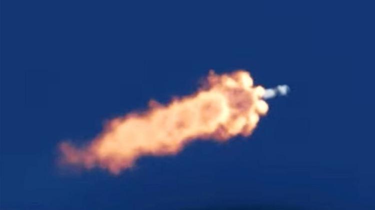 Rastro de foguete deixado pela SpaceX - SpaceX - SpaceX