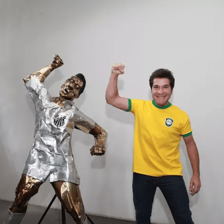 O cantor Daniel em visita o Museu Pelé, em Santos - Divulgação/Prefeitura de Santos