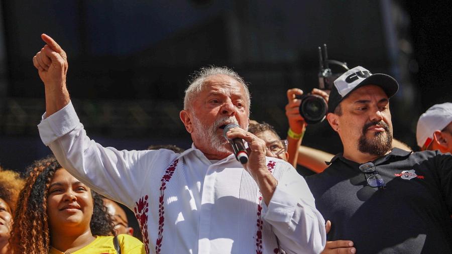 01.mai.23 - Lula no Vale do Anhangabaú em São Paulo (SP) durante comemoração do Dia dos Trabalhadores - WAGNER VILAS/ESTADÃO CONTEÚDO
