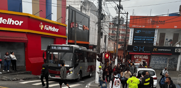 Mulher morre após ser atropelada por ônibus na zona sul de São Paulo