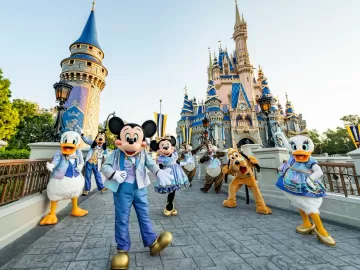 Disney fecha parques antes da passagem do furacão Milton na Flórida