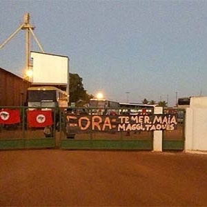 25.jul.2017 - MST ocupa fazenda de ministro Blairo Maggi - Divulgação/MST/Twitter - Divulgação/MST/Twitter