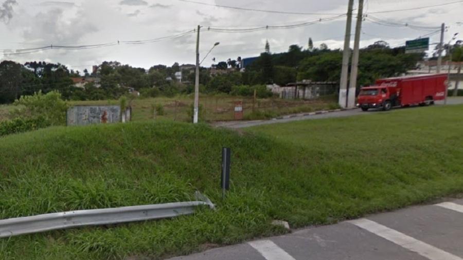 Km 284 da Régis Bittencourt teve acidente com um caminhão - Reprodução/Google Maps