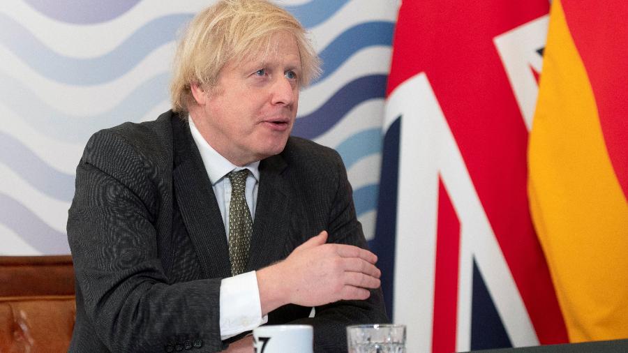 18.fev.2021 -  O primeiro-ministro britânico Boris Johnson durante reunião virtual com líderes do G7, em Londres - Geoff Pugh/Reuters