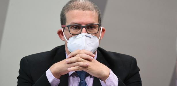Crítico do governo, Hallal fala em 'retaliação' do Ministério da Saúde - Vimarsana News