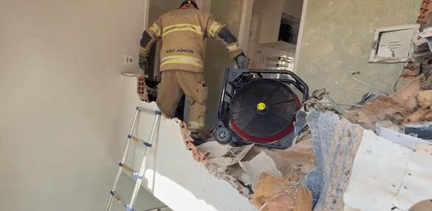 Quem paga a 'conta' aos moradores do prédio danificado por avião em BH?