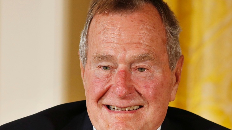 16.jul.2015 - Ex-presidente dos EUA, George H.W. Bush 16.jul.2015 - Ex-presidente dos EUA, George H.W. Bush