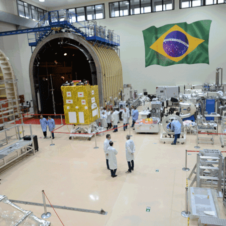 O satélite CBERS-4A é resultado de uma parceria entre o Brasil e a China para o desenvolvimento tecnológico - Divulgação/Inpe