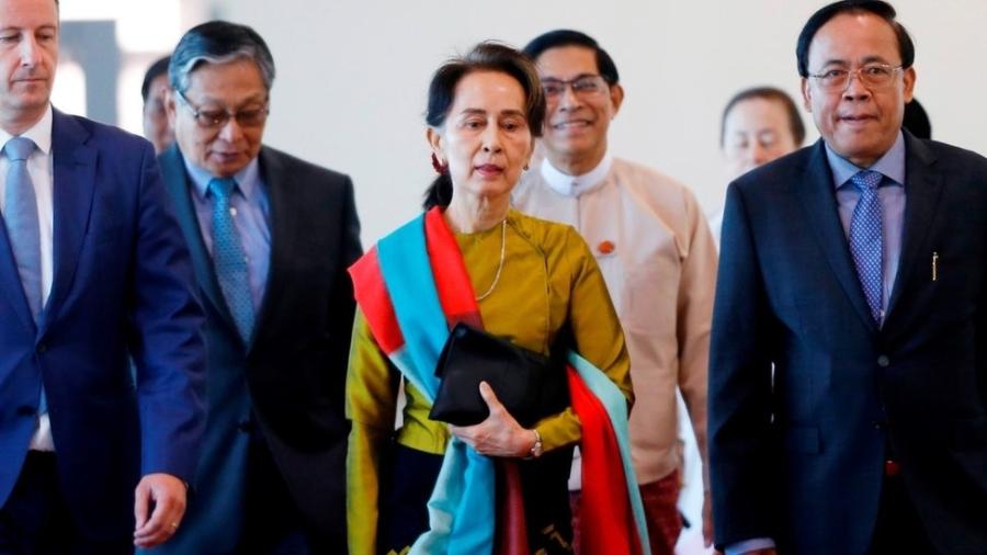 Aung San Suu Kyi decidiu que ela mesma faria a defesa de seu país no Tribunal Internacional de Justiça - AFP