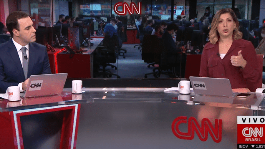 Daniela Lima, apresentadora da CNN, falou que governador do Pará desistiu de entrevista ao vivo - Reprodução/CNN