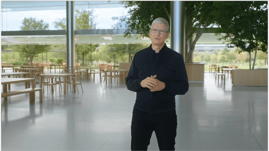 Tim Cook durante apresentação dos novos Mac da Apple em evento realizado em 2020 - Reprodução