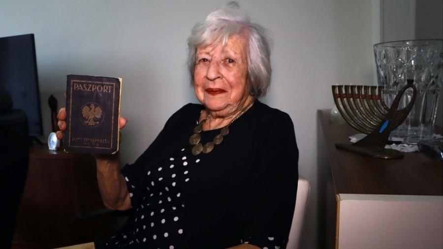Margot Bina Rotstein conta como conseguiu fugir com sua família de perseguição nazista a judeus - Jairo Roizen/Coimb