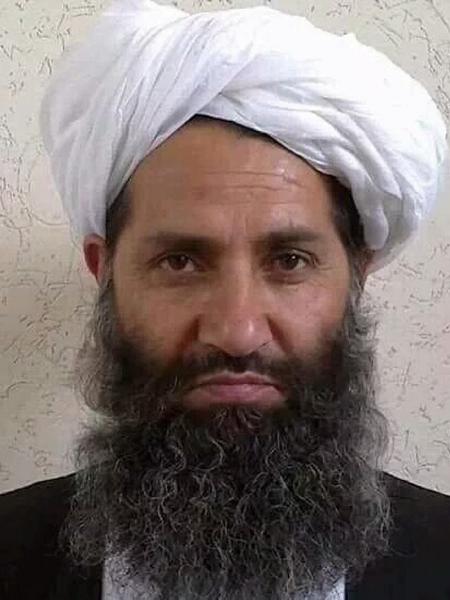 Líder supremo do movimento Talibã, Hibatullah Akhundzada, em foto de 2016 - Afghan Taliban/AFP