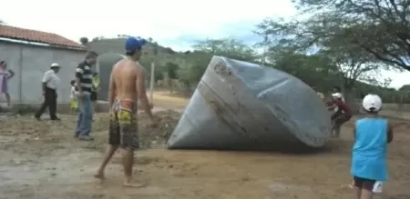 Cisterna deformada no sertão do Ceará em 2012 - ASA - ASA