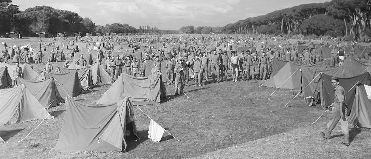 Combatentes brasileiros na Segunda Guerra Mundial ficaram conhecidos como pracinhas Combatentes brasileiros na Segunda Guerra Mundial ficaram conhecidos como pracinhas