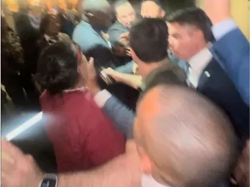 Cidadão bate boca com deputado do PL e é agredido na Câmara
