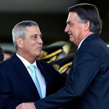 Braga Netto (PL) ao lado do ex-presidente Bolsonaro em agosto de 2022