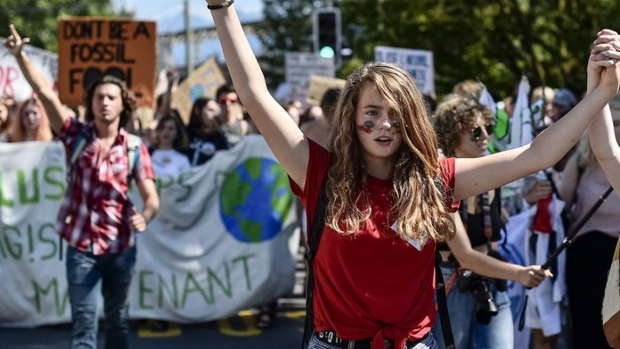 Enquanto os jovens protestam contra as mudanças climáticas, os grandes empresários exercem pressão de outra forma - Google