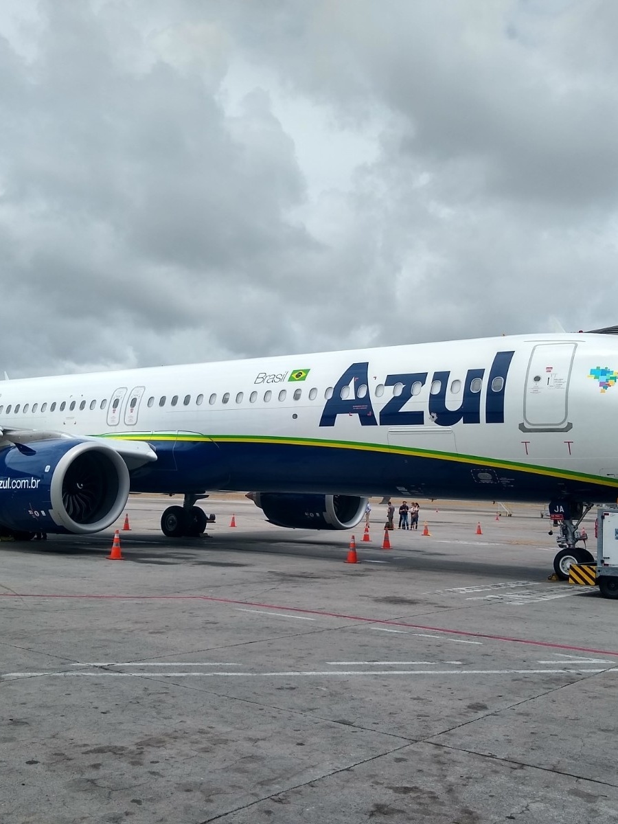 Novo avião da Azul é o maior da empresa em voos domésticos; veja o A321neo  - 23/01/2020 - UOL Economia