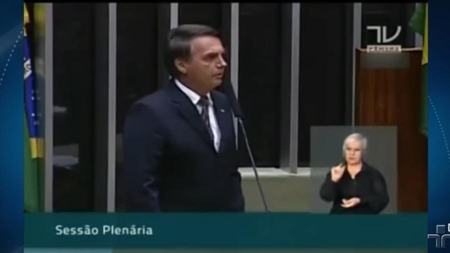 O então deputado Jair Bolsonaro no momento em que faz a apologia do estupro, em 2014, crime que ele já havia cometido em 2003 - Reprodução/Youtube