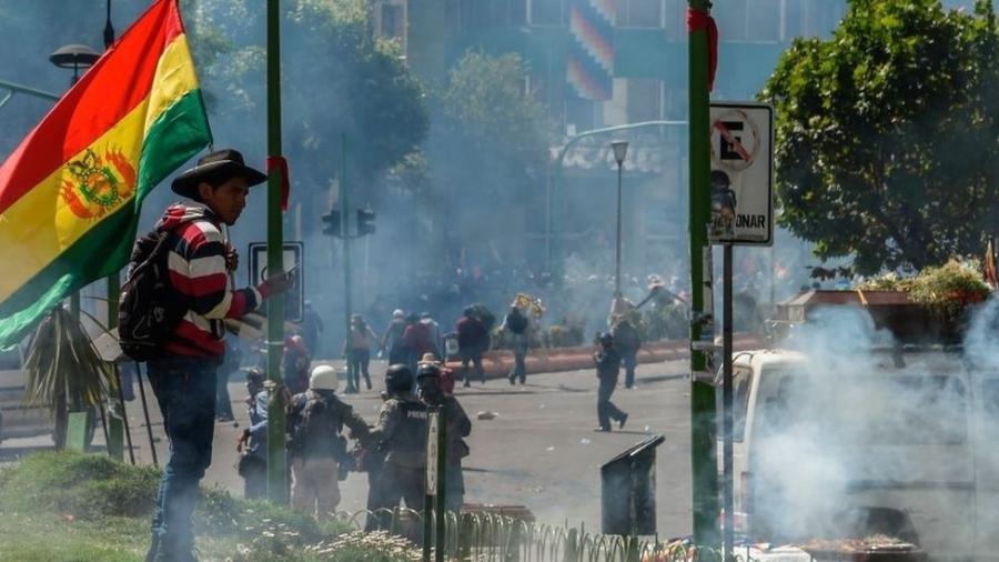 A Bolivia teve muitos protestos populares no último ano - GETTY IMAGES via BBC
