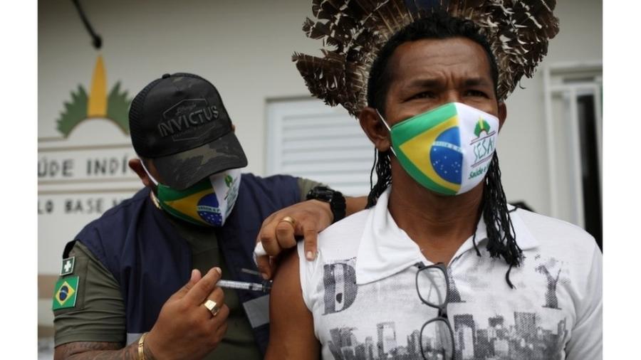 Menos indígenas estão morrendo por covid-19, mas epidemia de fake news assusta - Bruno Kelly/Reuters
