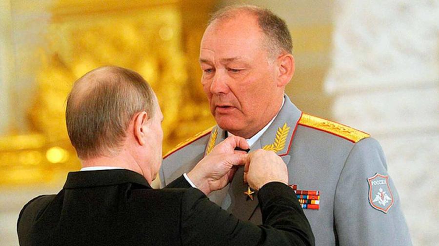 General Alexander Dvornikov recebeu uma condecoração do presidente russo Vladimir Putin por atuação na Síria em 2016 - Reprodução da internet