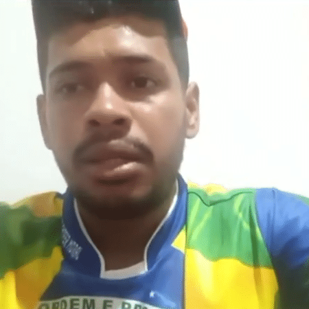 Jaelson da Silva Souza, pai de Ana Beatriz, em vídeo enviado ao Balanço Geral, da TV Record Jaelson da Silva Souza, pai de Ana Beatriz, em vídeo enviado ao Balanço Geral, da TV Record