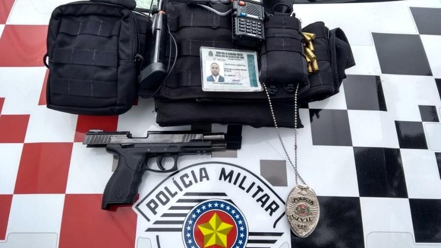 Material apreendido pela PM-SP com falso policial que trabalhou por um ano em delegacia - Divulgação/PM-SP