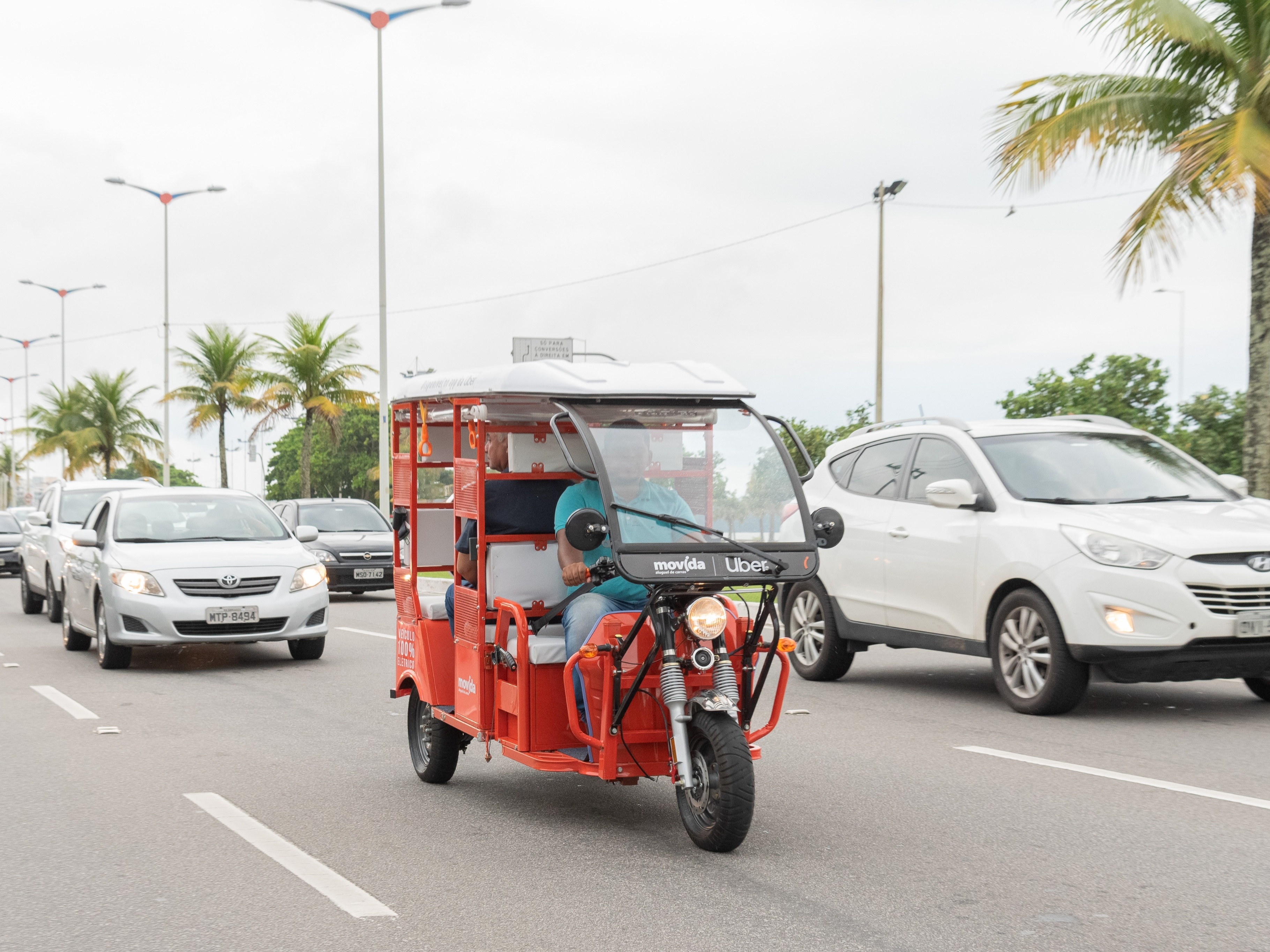 Como tuk-tuk brasileiro quer virar alternativa a Uber e 99 em São Paulo