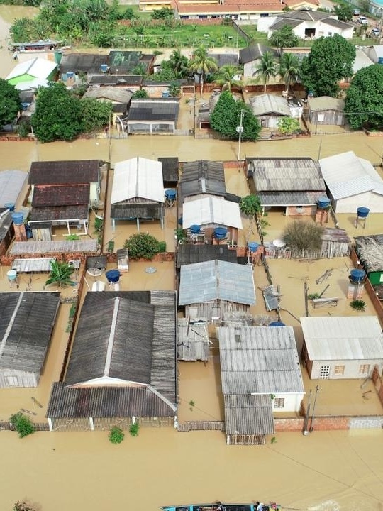 Como ajudar o Acre: inundação deixa milhares sem casa