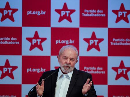 8 out. 2021 - Ex-presidente Luiz Inácio Lula da Silva (PT-SP) em entrevista coletiva em Brasília - Ueslei Marcelino/Reuters