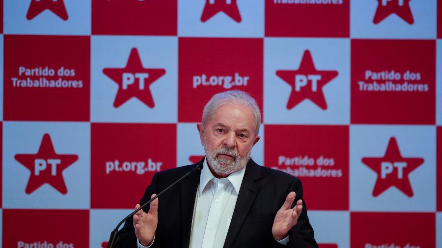 8 out. 2021 - Ex-presidente Luiz Inácio Lula da Silva (PT-SP) em entrevista coletiva em Brasília - Ueslei Marcelino/Reuters