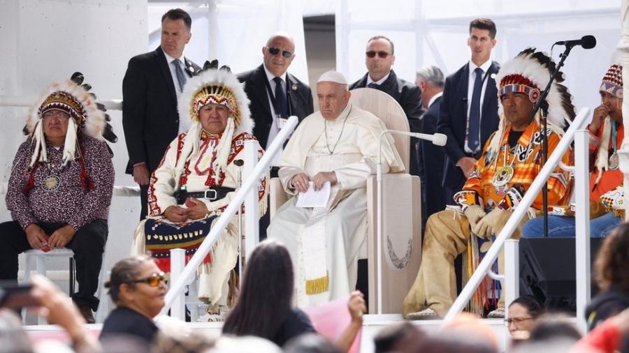 Papa Francisco discursa em reunião com as comunidades indígenas das Primeiras Nações, Métis e Inuit em Maskwacis, Alberta, Canadá - Reuters