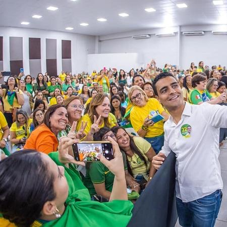 JHC (PL) durante evento em igreja de Maceió no 2º turno da eleição para Presidência, em 2022