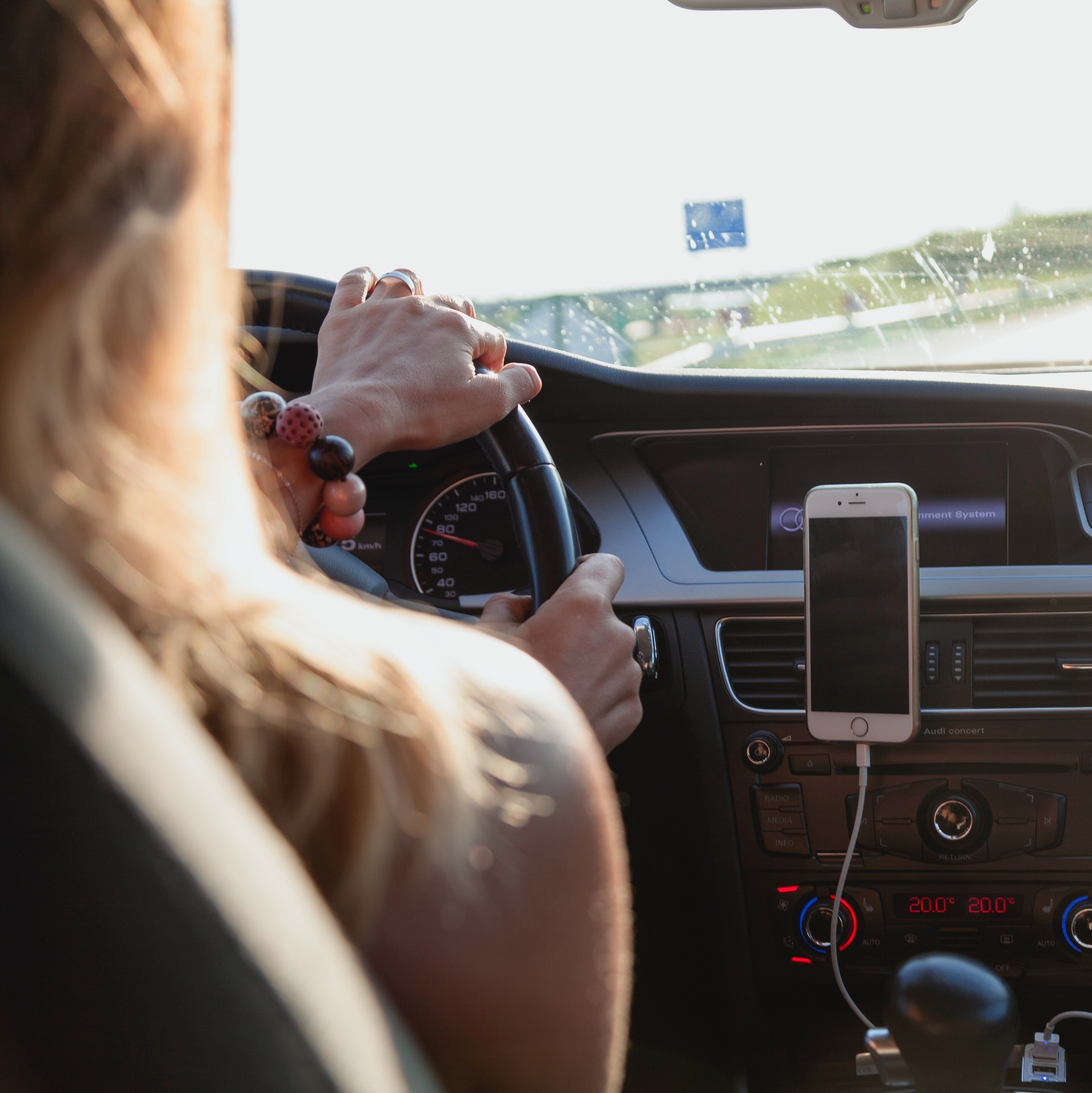 App concorrente da Uber oferece corridas em carros blindados