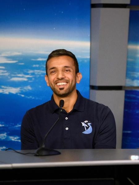 Astronauta Sultan al-Neyadi, da Arábia Saudita, durante conferência de imprensa - Mark Felix/AFP