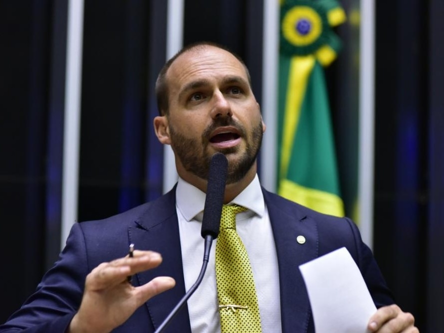 Eduardo Bolsonaro🇧🇷 on X: Melhor comparação sobre um petista