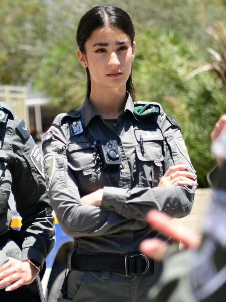 Shira Suslik, 19, morreu confrontando atirador em ataque a terminal de ônibus no sul de Israel, segundo a polícia