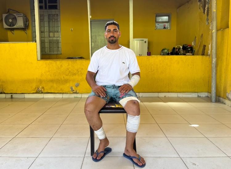 26.fev.2025 - Thiago Marques Gonçalves cede entrevista ao UOL após ser solto de prisão ilegal 26.fev.2025 - Thiago Marques Gonçalves cede entrevista ao UOL após ser solto de prisão ilegal