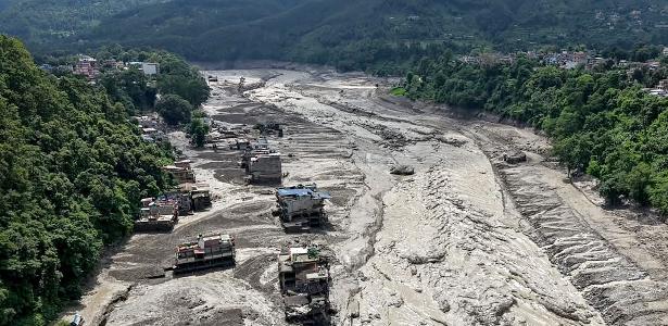 Pró-governo diz que Nepal dispensa resgate amplo, mas pede ajuda técnica após 626 mortes