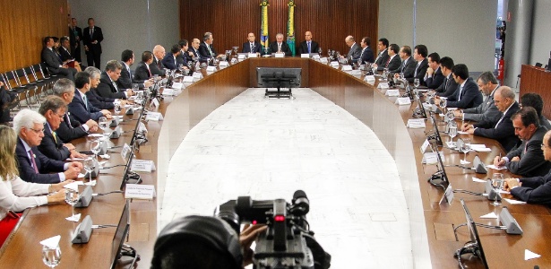 Segundo levantamento do UOL, pelo menos 17 ex-ministros de Temer são candidatos