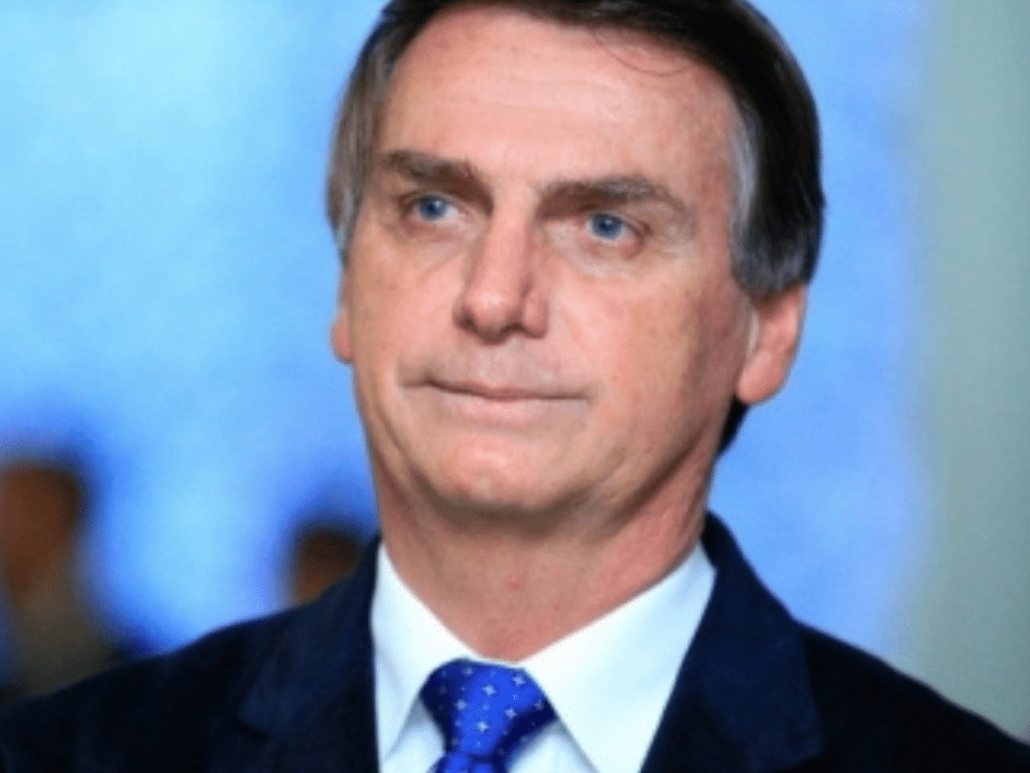 STJ julga recurso de Bolsonaro contra condenação por ofensa a gays no CQC