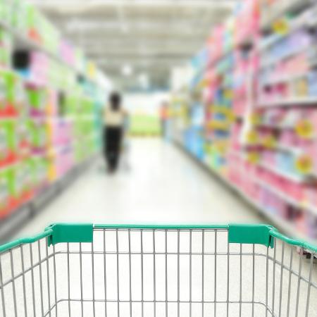 Carrinho de supermercado, inflação, compras, mercado - Getty Images/iStockphoto
