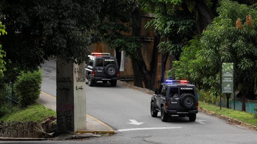 Policiais venezuelanos cercam embaixada da Argentina em Caracas