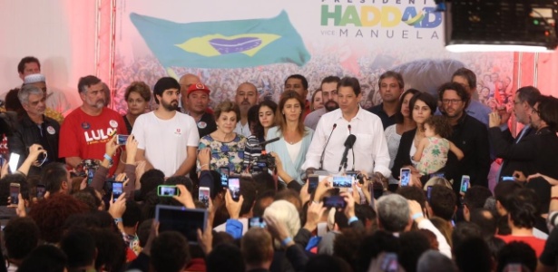 Fernando Haddad (PT) em seu primeiro discurso após a eleição de Jair Bolsonaro