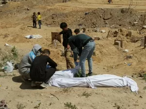 Israel investiga mortes de palestinos capturados durante guerra em Gaza